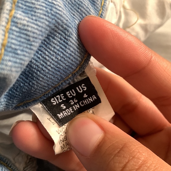 Selling as I no longer wear these - Picture 3 of 3